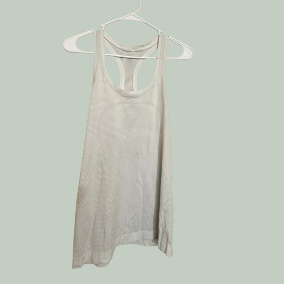 Lululemon Tops - Lululemon Women Tank Top White Swiftly Tech Racerback 8
